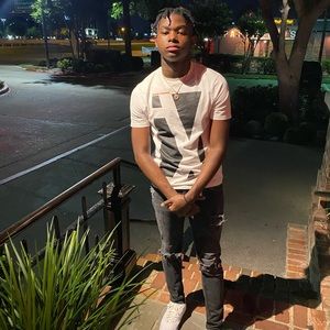 Meet your Posher, Darrick